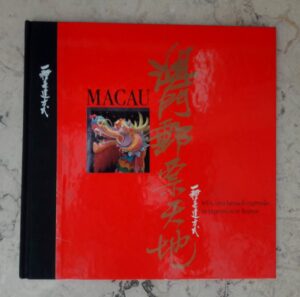 Livro anual dos CTT de Macau - Uma forma de Expressão