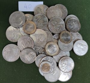 Lote - 40 moedas Comemorativas todas diferentes, de Portugal