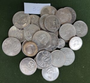 Lote - 30 moedas Comemorativas todas diferentes, de Portugal