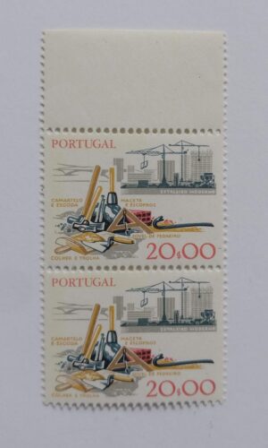 1978 - Selo nº 1374a - Par vertical novo, selos com Tarja Fosforescente Curta