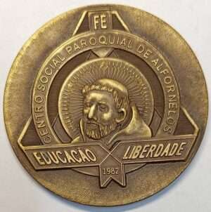 Medalha, Centro paroquial de Alfornelos